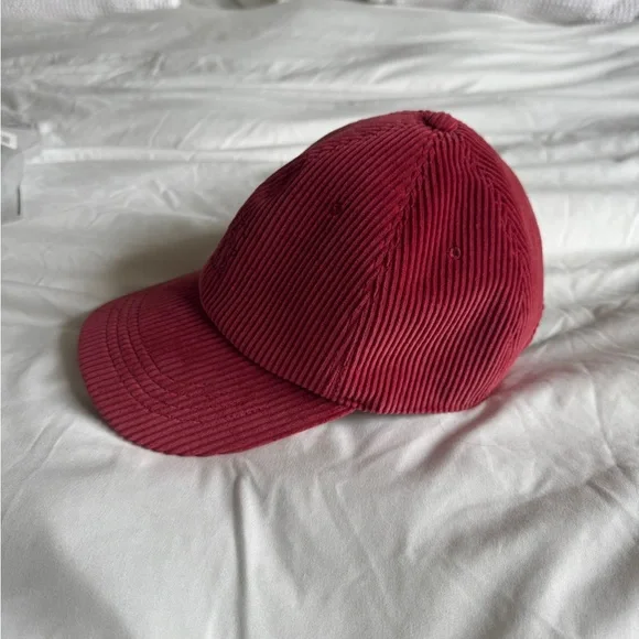 Brunello Cucinelli corduroy Hat. Red, size medium.